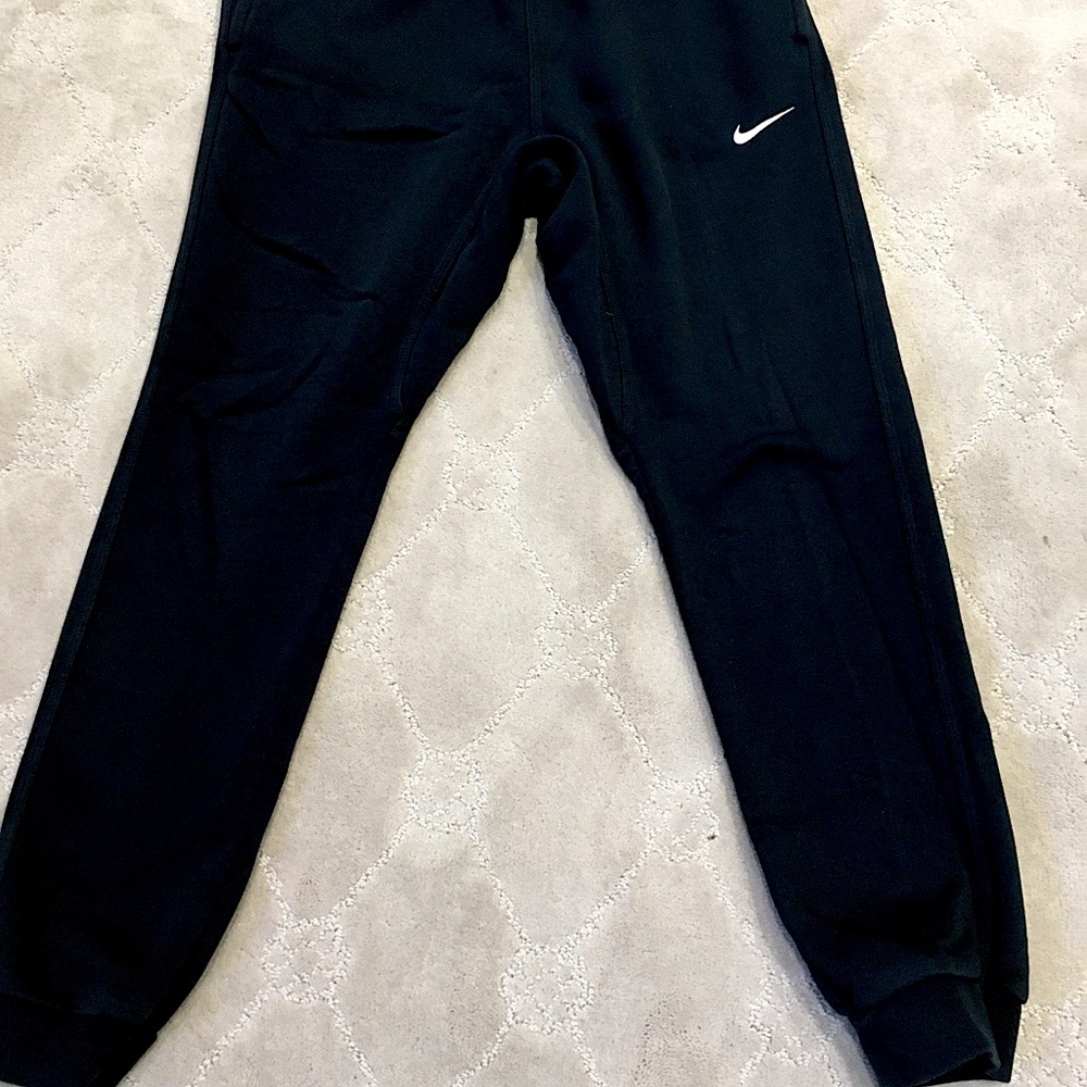 Men’s M Nike joggers